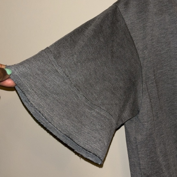 Beulah style grey short sleeves round neck  top Sz M/L - Picture 11 of 16